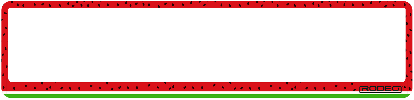 Portamatrículas decorativo tipo sandía: base verde y parte superior roja con pepitas negras, para personas expresivas y con estilo propio